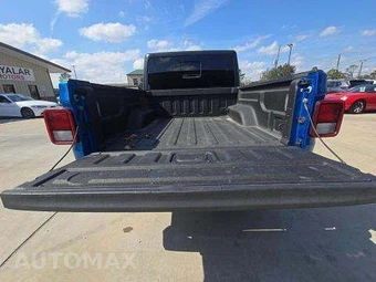 2022 Jeep Gladiator Willys Crew Cab Medium Bed - miniatura 15