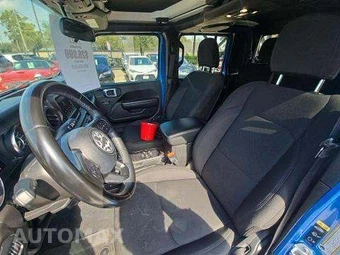 2022 Jeep Gladiator Willys Crew Cab Medium Bed - miniatura 7