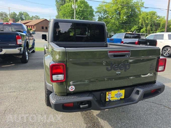 2022 Jeep Gladiator Willys Crew Cab Medium Bed - miniatura 2