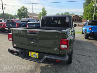 2022 Jeep Gladiator Willys Crew Cab Medium Bed - miniatura 3