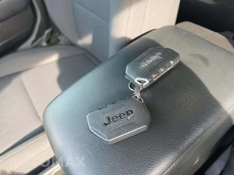 2022 Jeep Gladiator Willys Crew Cab Medium Bed - miniatura 8