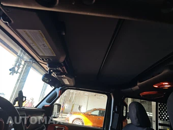 2022 Jeep Gladiator Willys Sport Crew Cab Medium Bed - miniatura 20
