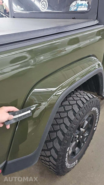 2022 Jeep Gladiator Willys Sport Crew Cab Medium Bed - miniatura 37