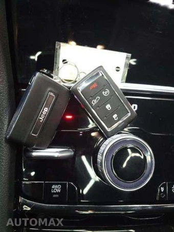2022 Jeep Grand Cherokee 4xe - miniatura 9