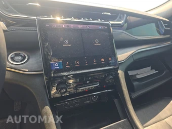 2022 Jeep Grand Cherokee 4xe - miniatura 11