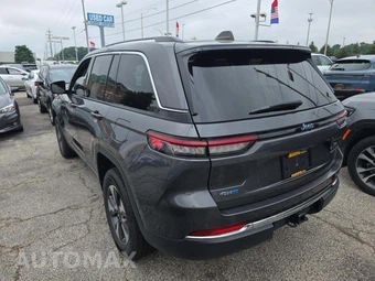 2022 Jeep Grand Cherokee 4xe - miniatura 2