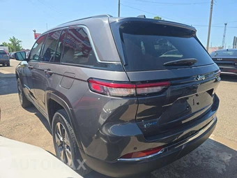 2022 Jeep Grand Cherokee 4xe - miniatura 2