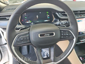 2022 Jeep Grand Cherokee 4xe - miniatura 10