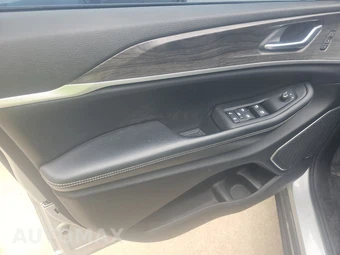 2022 Jeep Grand Cherokee 4xe - miniatura 9