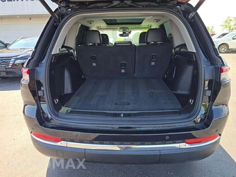 2022 Jeep Grand Cherokee 4xe - miniatura 11