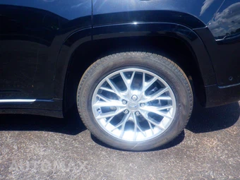 2022 Jeep Grand Cherokee 4xe Summit - miniatura 9