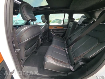 2022 Jeep Grand Cherokee 4xe Summit Reserve - miniatura 13