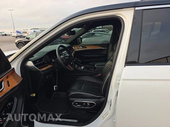 2022 Jeep Grand Cherokee 4xe Summit Reserve - miniatura 7