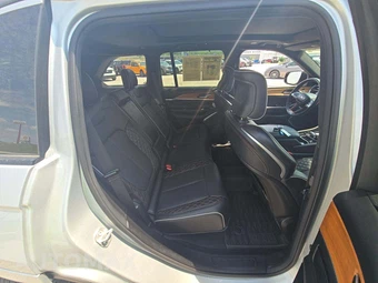 2022 Jeep Grand Cherokee 4xe Summit Reserve - miniatura 13