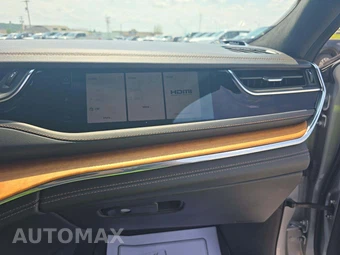 2022 Jeep Grand Cherokee 4xe Summit Reserve - miniatura 16