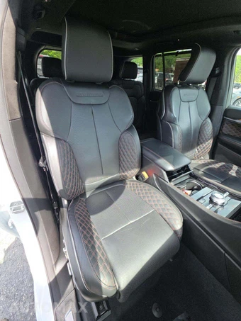 2022 Jeep Grand Cherokee 4xe Summit Reserve - miniatura 15