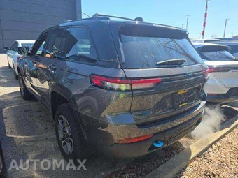 2022 Jeep Grand Cherokee 4xe Trailhawk - miniatura 3