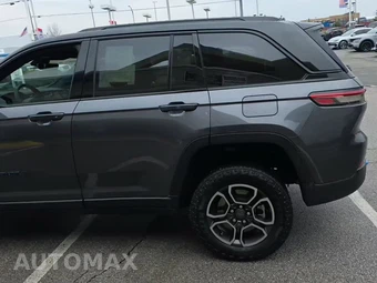 2022 Jeep Grand Cherokee 4xe Trailhawk - miniatura 3