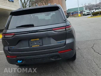 2022 Jeep Grand Cherokee 4xe Trailhawk - miniatura 4