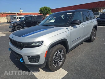 2022 Jeep Grand Cherokee 4xe Trailhawk