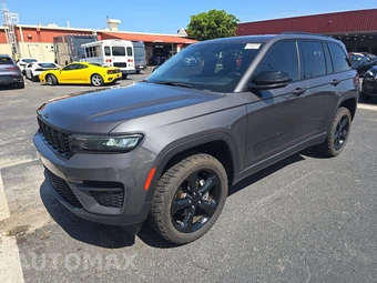 2022 Jeep Grand Cherokee Altitude