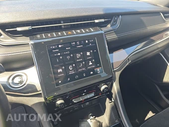 2022 Jeep Grand Cherokee Altitude - miniatura 11