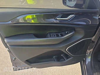 2022 Jeep Grand Cherokee Altitude - miniatura 9