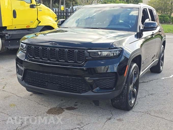 2022 Jeep Grand Cherokee Altitude