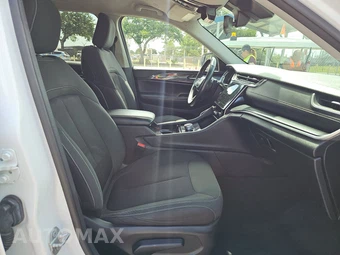 2022 Jeep Grand Cherokee L Laredo - miniatura 8