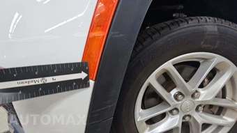2022 Jeep Grand Cherokee L Laredo - miniatura 25