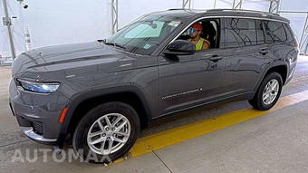 2022 Jeep Grand Cherokee L Laredo