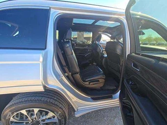 2022 Jeep Grand Cherokee L Overland - miniatura 18