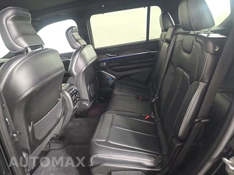 2022 Jeep Grand Cherokee L Overland - miniatura 13