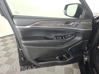 2022 Jeep Grand Cherokee L Overland - miniatura 9