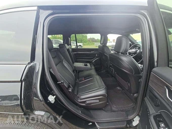 2022 Jeep Grand Cherokee L Overland - miniatura 17