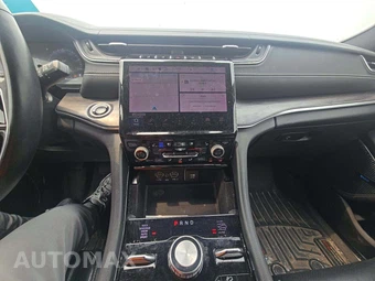 2022 Jeep Grand Cherokee L Overland - miniatura 7