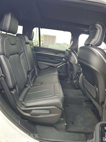 2022 Jeep Grand Cherokee L Overland - miniatura 16