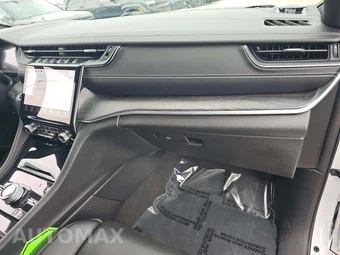 2022 Jeep Grand Cherokee L Overland - miniatura 19