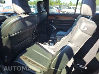 2022 Jeep Grand Cherokee L Summit Reserve - miniatura 13