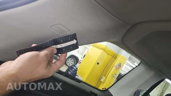 2022 Jeep Grand Cherokee Laredo - miniatura 34