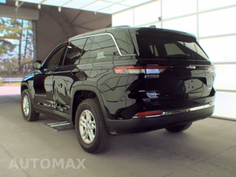 2022 Jeep Grand Cherokee Laredo - miniatura 6