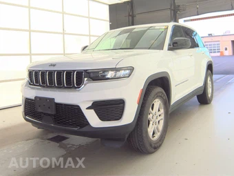 2022 Jeep Grand Cherokee Laredo