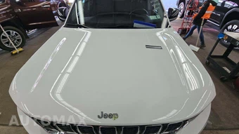 2022 Jeep Grand Cherokee Laredo - miniatura 24