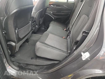 2022 Jeep Grand Cherokee Laredo - miniatura 13