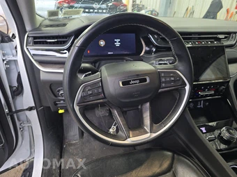 2022 Jeep Grand Cherokee Limited - miniatura 10