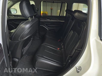 2022 Jeep Grand Cherokee Limited - miniatura 13