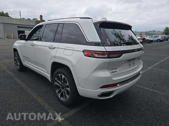 2022 Jeep Grand Cherokee Overland - miniatura 2