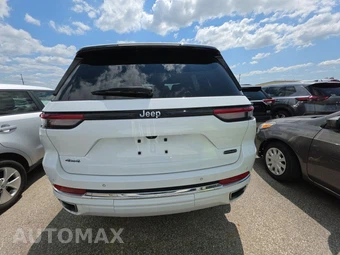 2022 Jeep Grand Cherokee Overland - miniatura 5