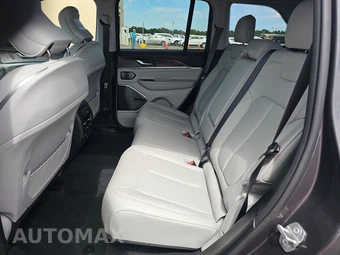 2022 Jeep Grand Cherokee Overland - miniatura 13