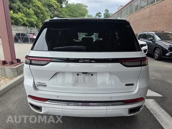 2022 Jeep Grand Cherokee Overland - miniatura 11